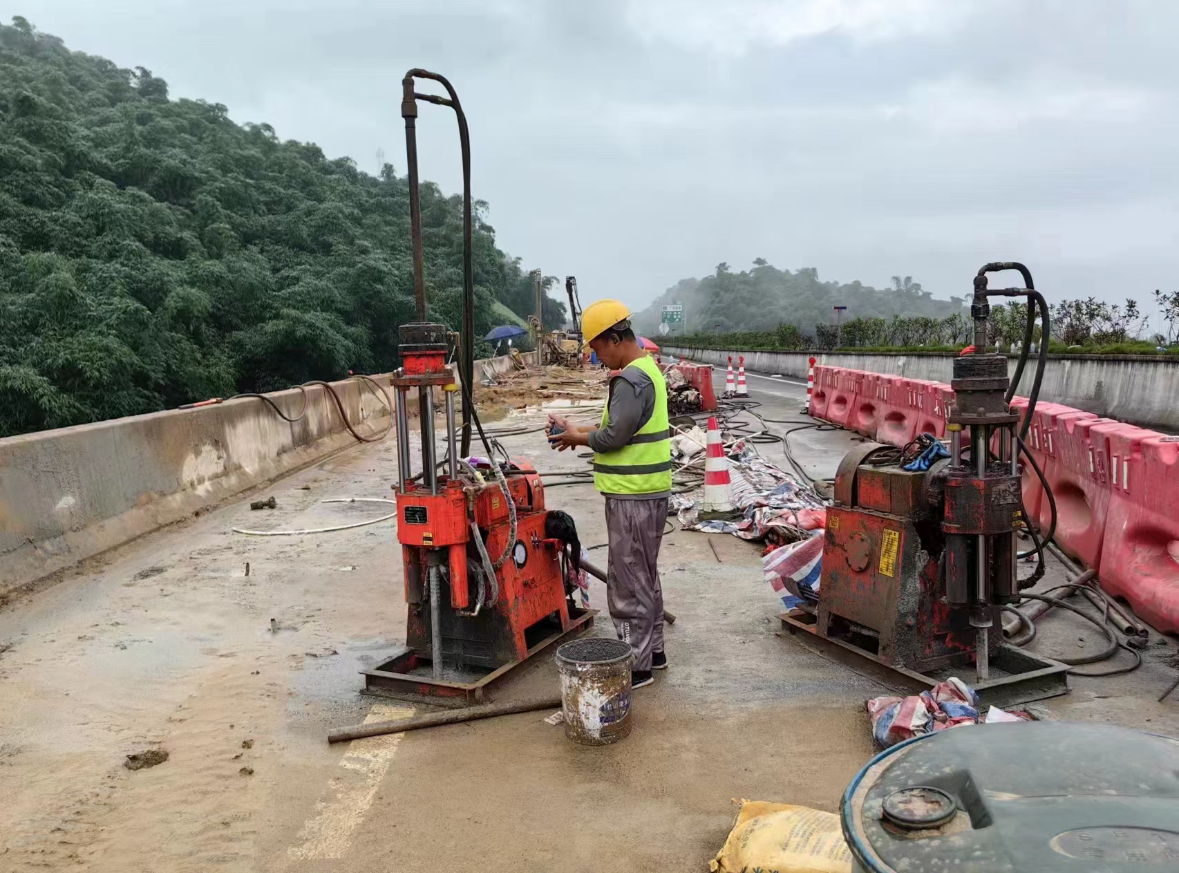 江西吉安市-公路注浆加固与房屋改造齐头并进