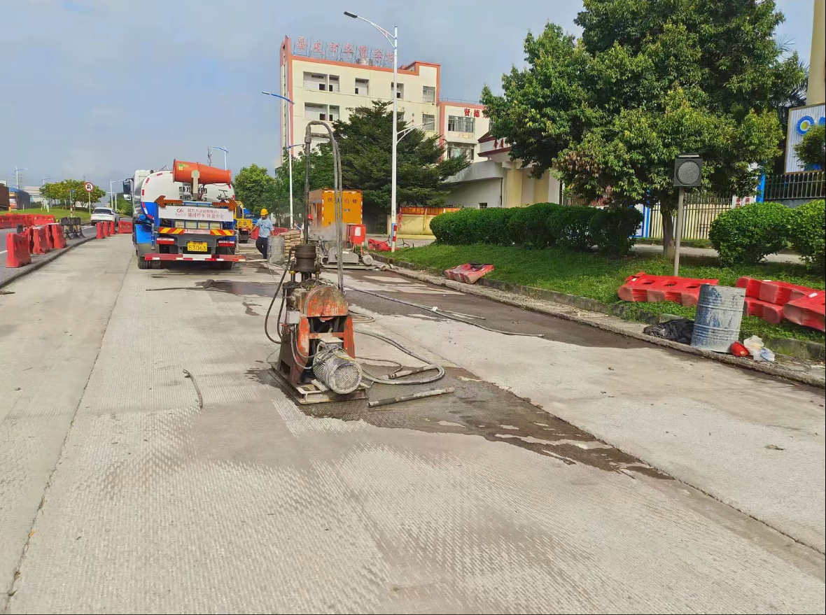 广西贺州公路注浆加固工程：筑牢发展基石，铺就康庄大道